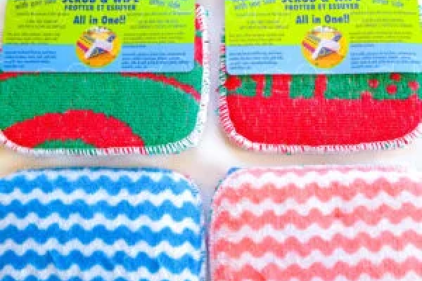 SCRUB & WIPE PLUS